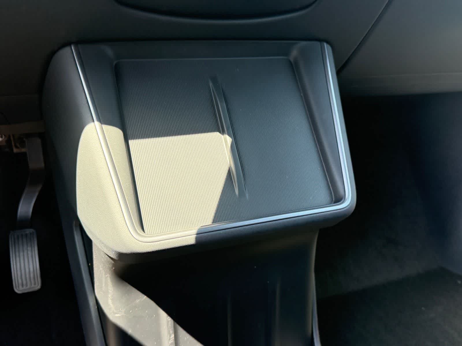 2026 Tesla Model Y RWD