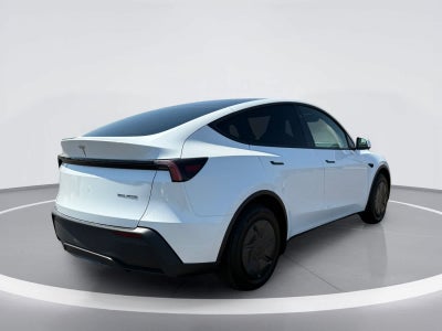 2026 Tesla Model Y RWD