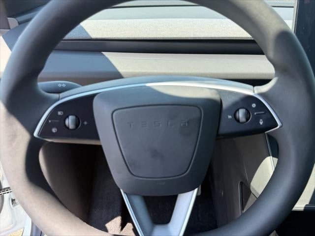 2026 Tesla Model Y RWD