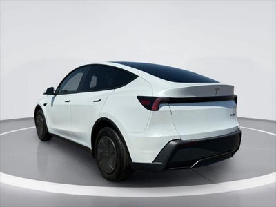 2026 Tesla Model Y RWD