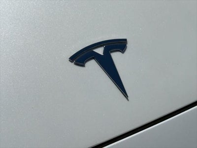 2026 Tesla Model Y RWD