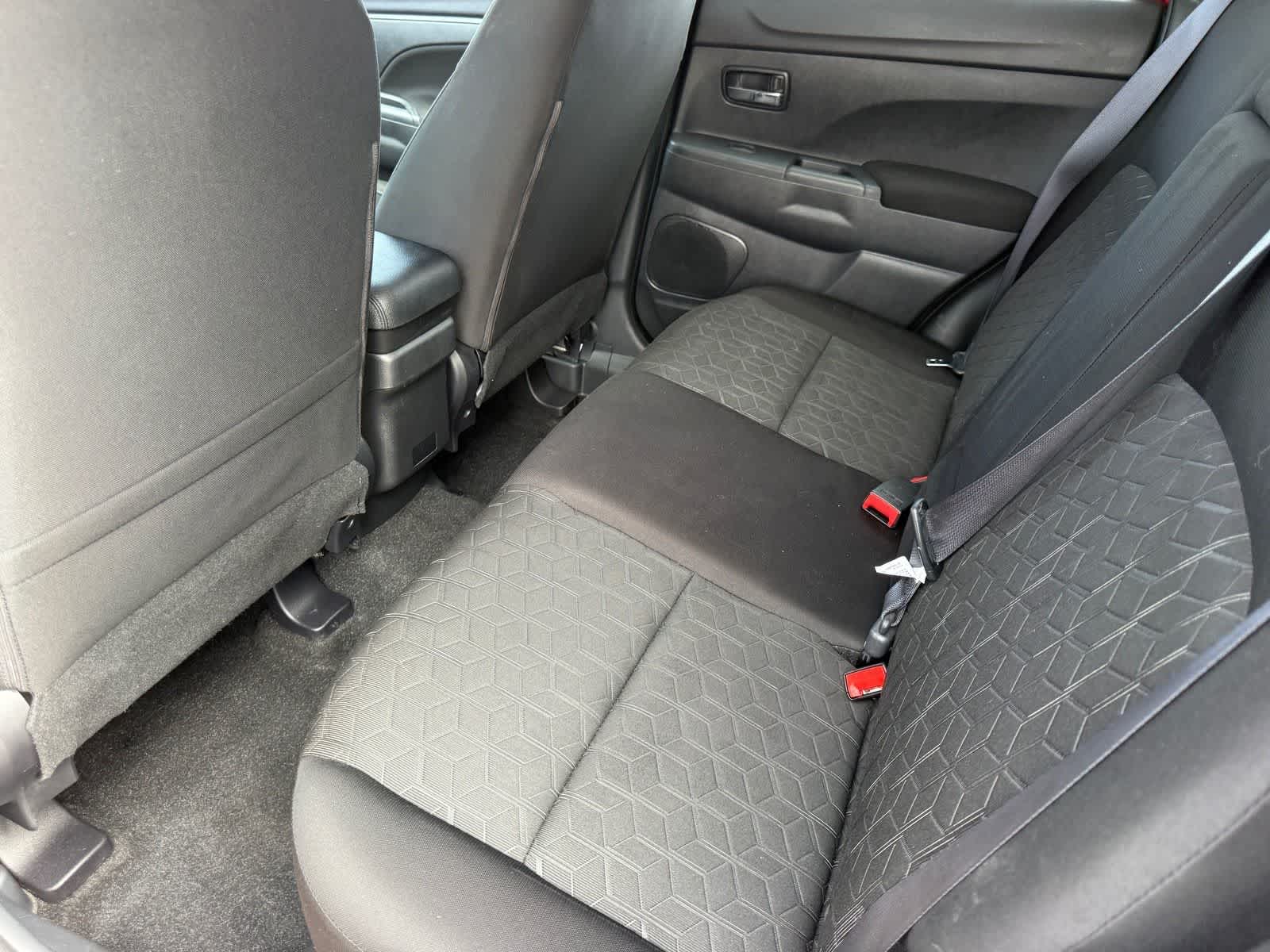 2025 Mitsubishi Outlander Sport ES