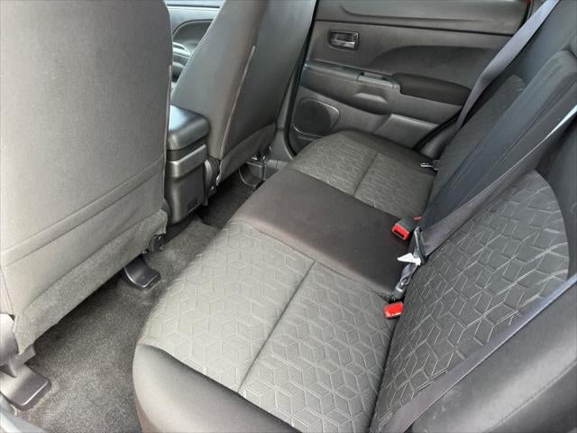 2025 Mitsubishi Outlander Sport ES