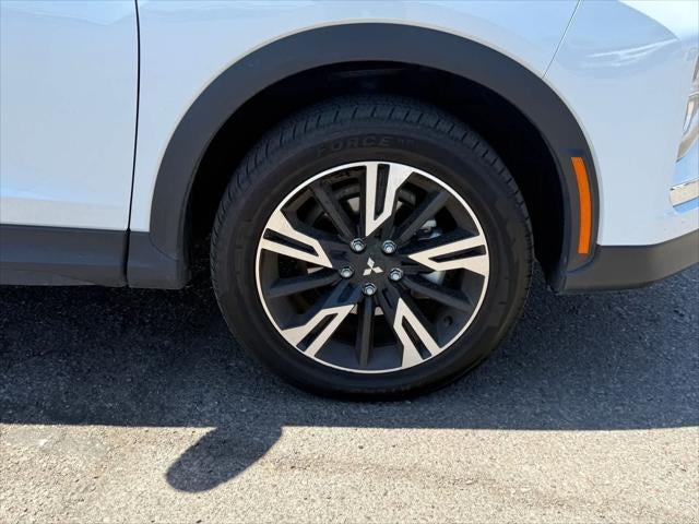 2025 Mitsubishi Eclipse Cross SE