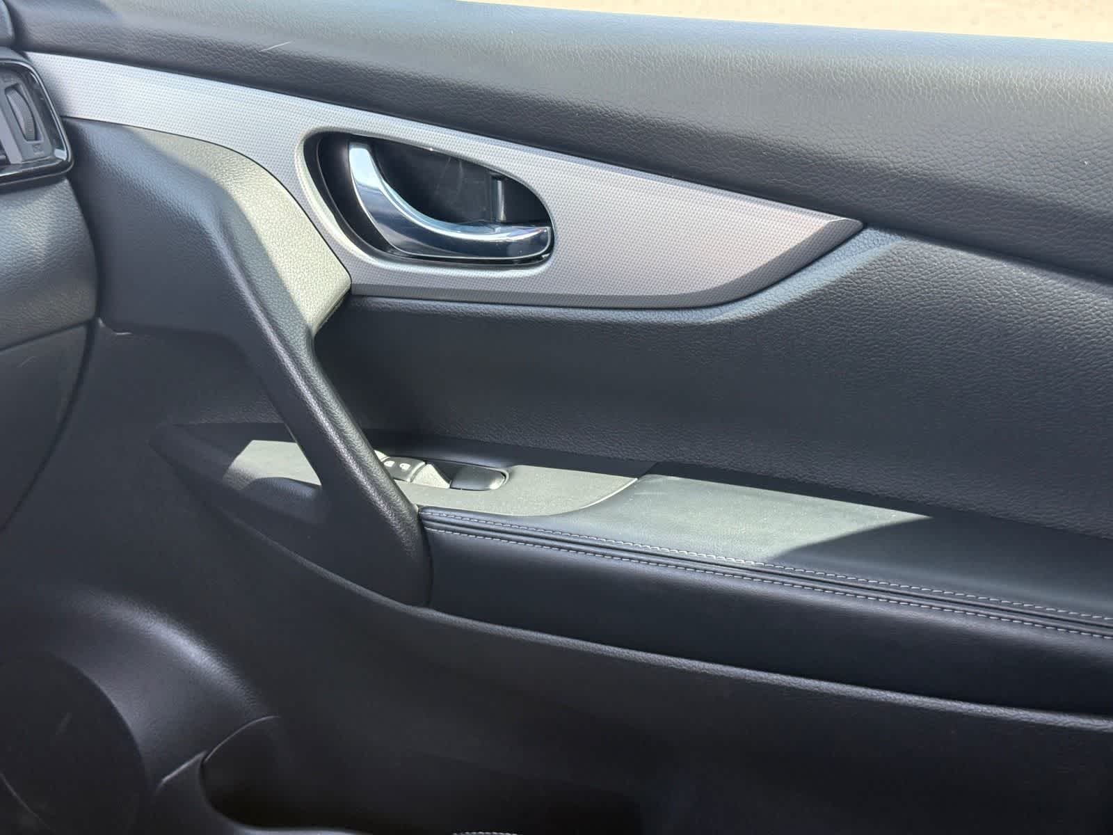2020 Nissan Rogue Sport SV