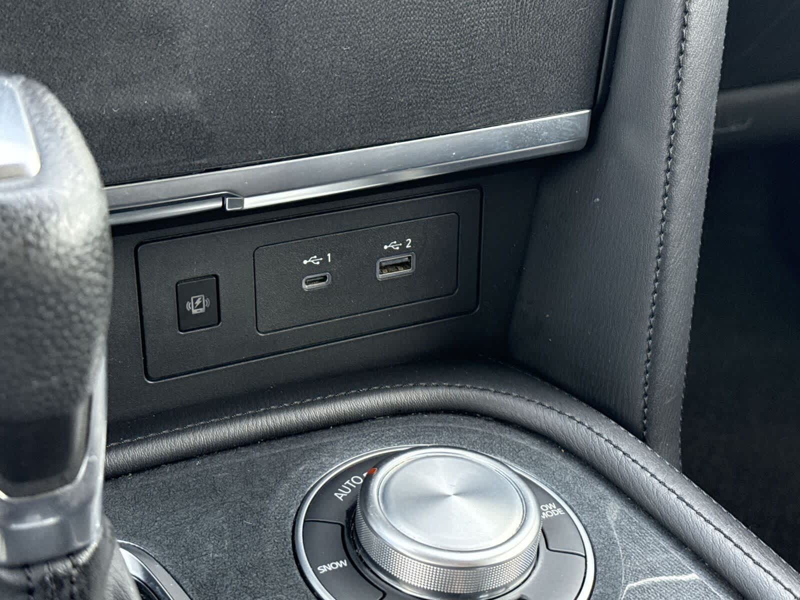 2024 Nissan Armada SV