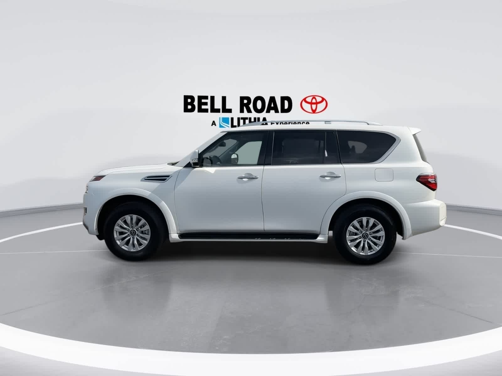 2024 Nissan Armada SV