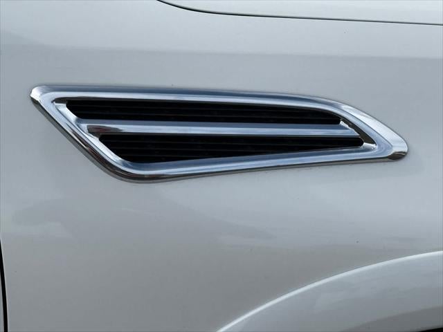 2024 Nissan Armada SV