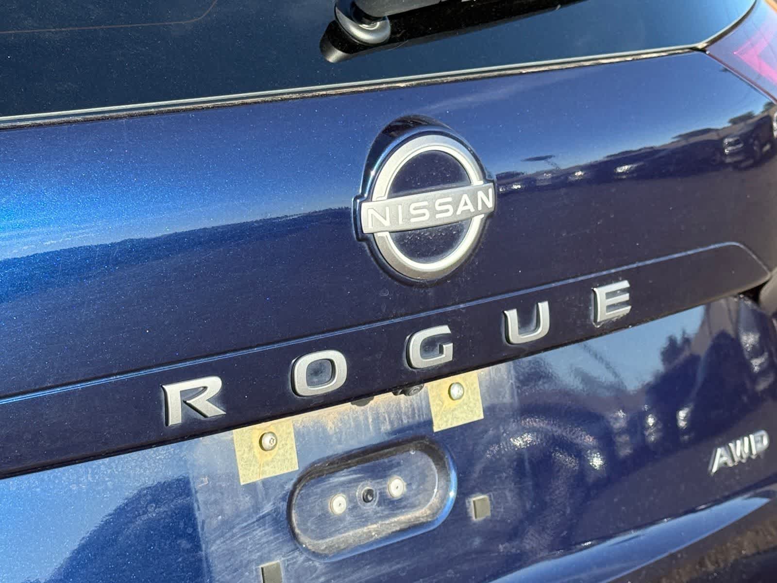 2025 Nissan Rogue SV