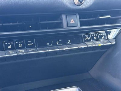 2025 Toyota Crown Signia Limited