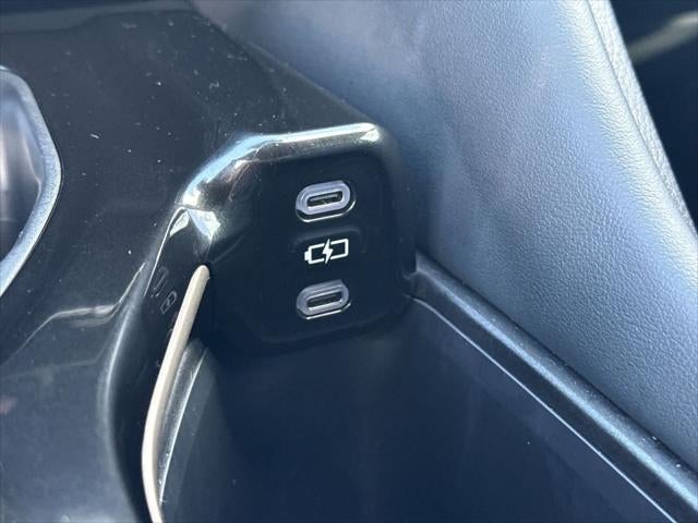 2025 Toyota Crown Signia Limited