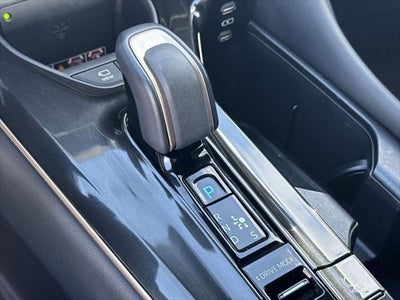 2025 Toyota Crown Signia Limited