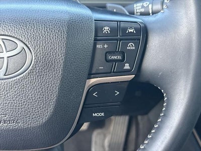 2025 Toyota Crown Signia Limited