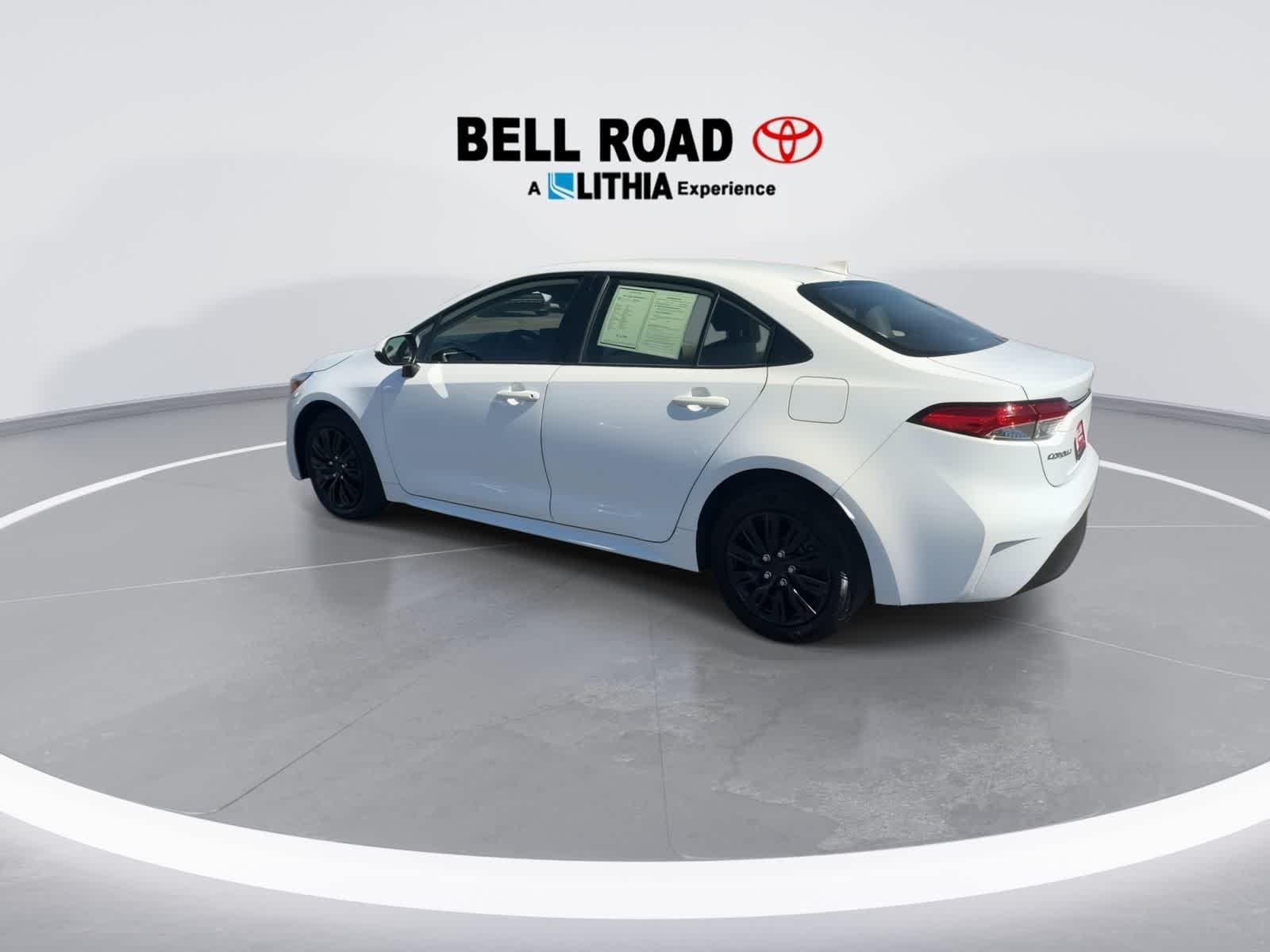 2024 Toyota Corolla Hybrid LE