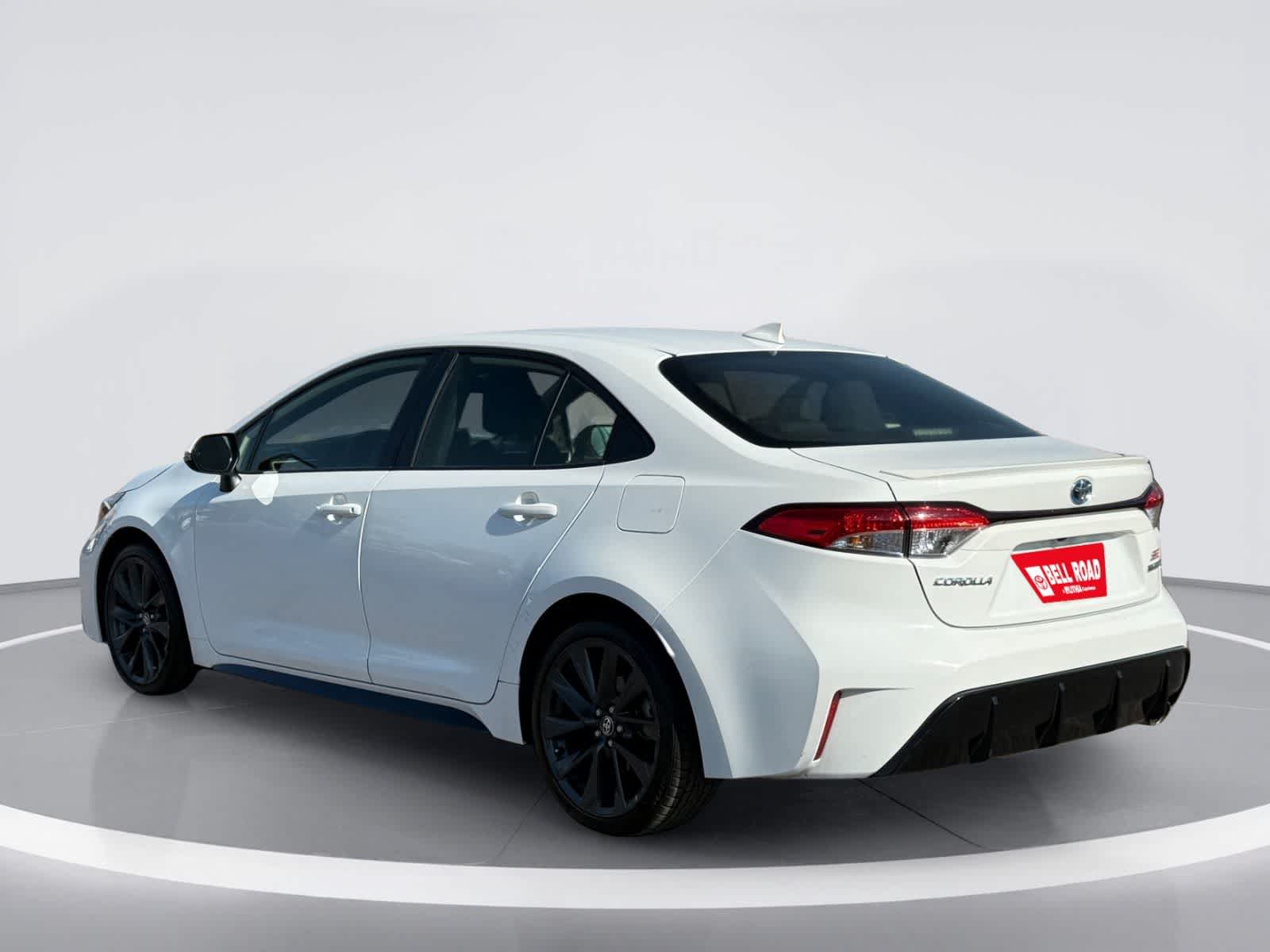 2023 Toyota Corolla Hybrid SE