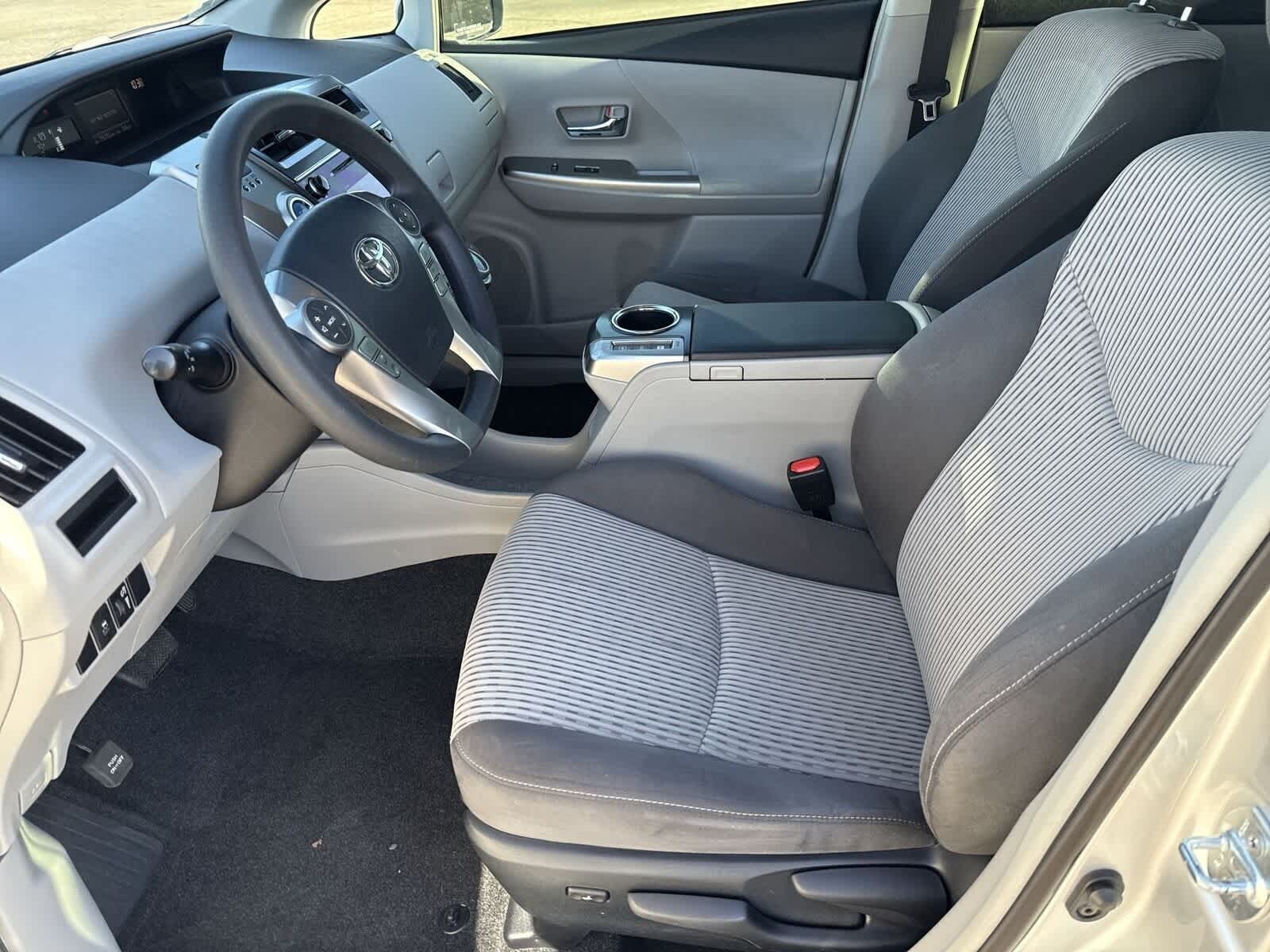 2017 Toyota Prius V Three