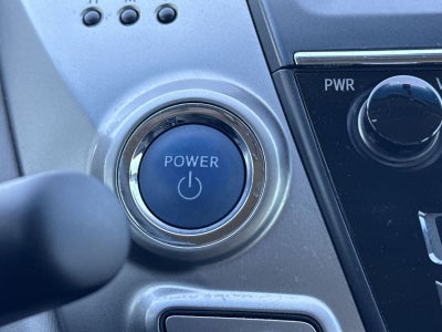 2017 Toyota Prius V Three