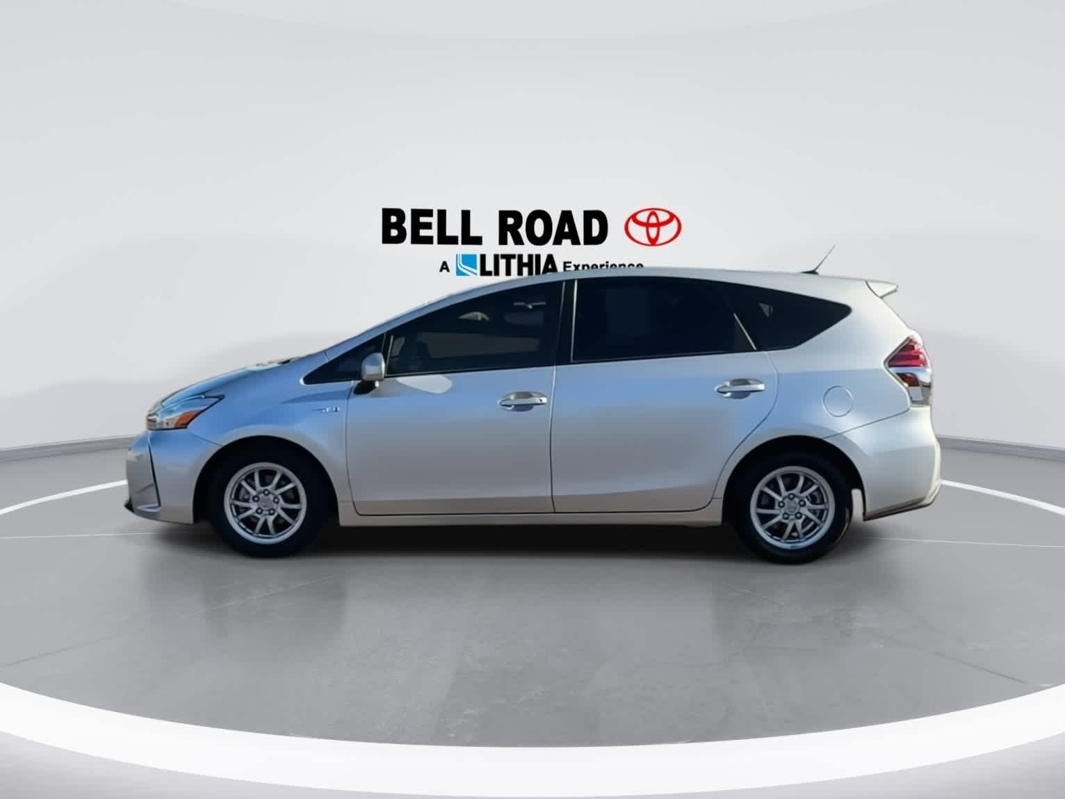 2017 Toyota Prius V Three