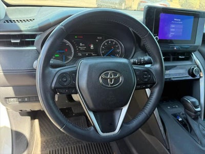 2023 Toyota Venza LE