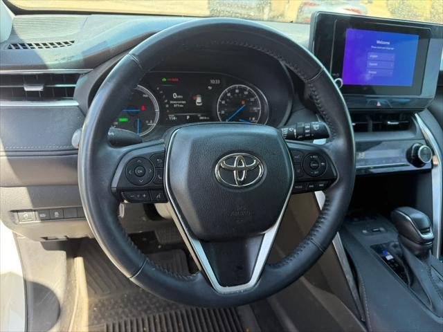 2023 Toyota Venza LE