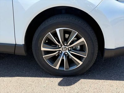 2023 Toyota Venza LE