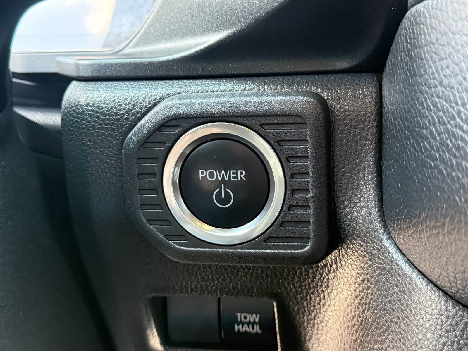 2025 Toyota Land Cruiser 4WD (Natl)