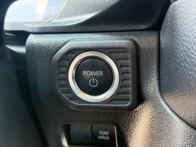 2025 Toyota Land Cruiser 4WD (Natl)