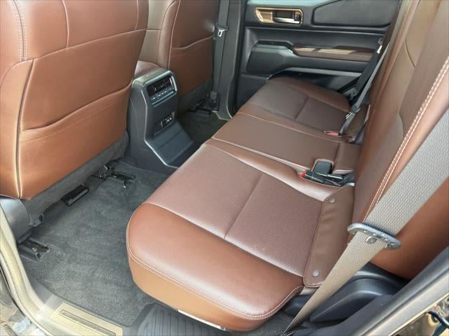 2025 Toyota Land Cruiser 4WD (Natl)