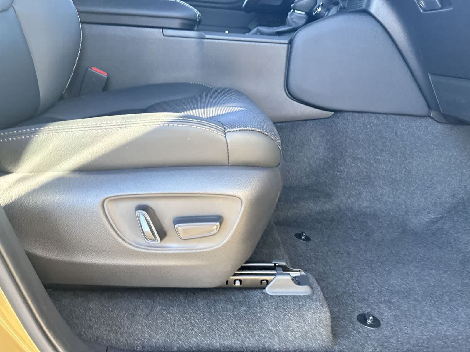 2025 Toyota Land Cruiser 4WD (Natl)