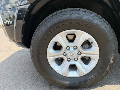 2024 Toyota 4Runner SR5