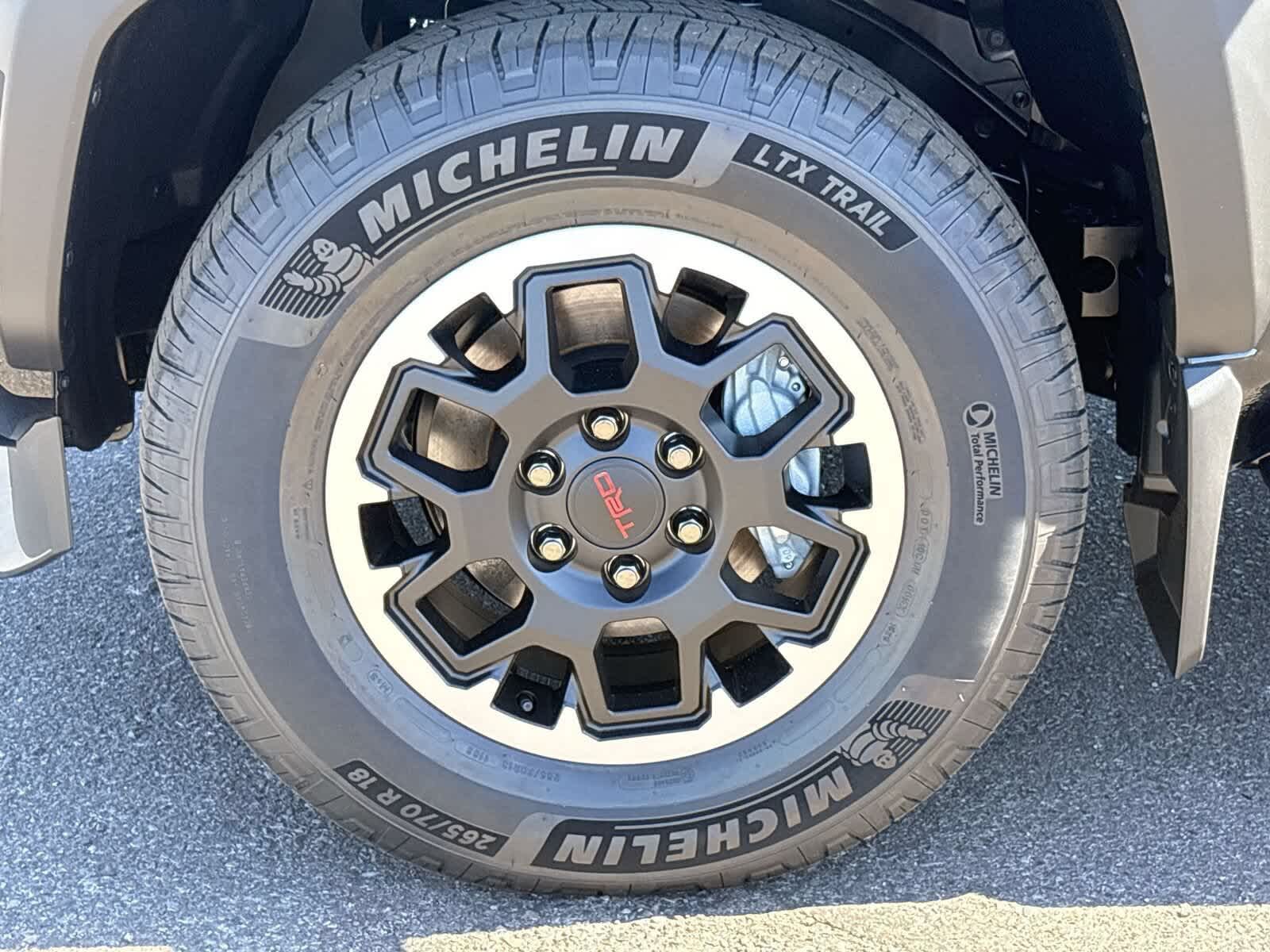 2025 Toyota 4Runner Hybrid TRD Off Road