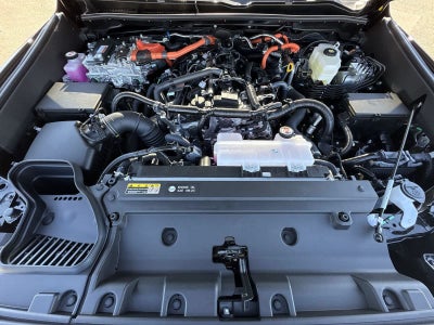 2025 Toyota 4Runner Hybrid TRD Off Road