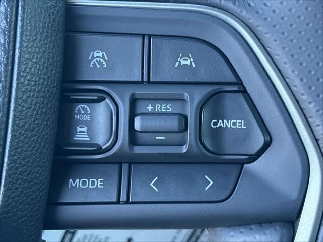 2025 Toyota 4Runner Hybrid TRD Off Road
