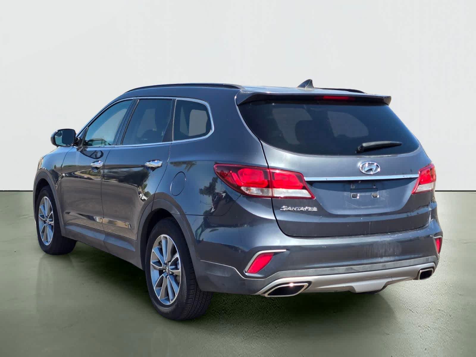 2017 Hyundai Santa Fe SE