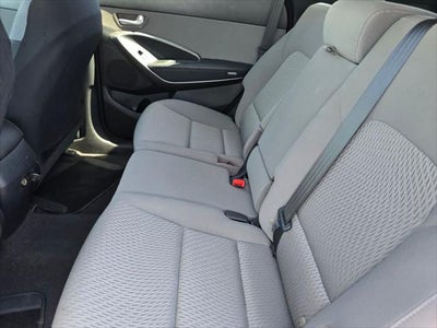 2017 Hyundai Santa Fe SE
