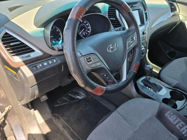 2017 Hyundai Santa Fe SE