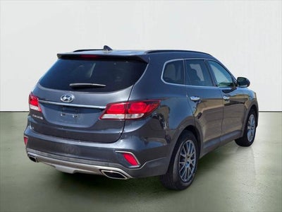 2017 Hyundai Santa Fe SE