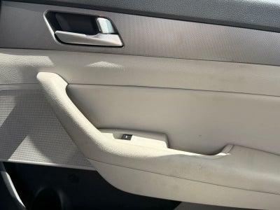 2016 Hyundai Sonata Hybrid SE