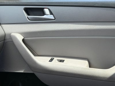 2016 Hyundai Sonata Hybrid SE