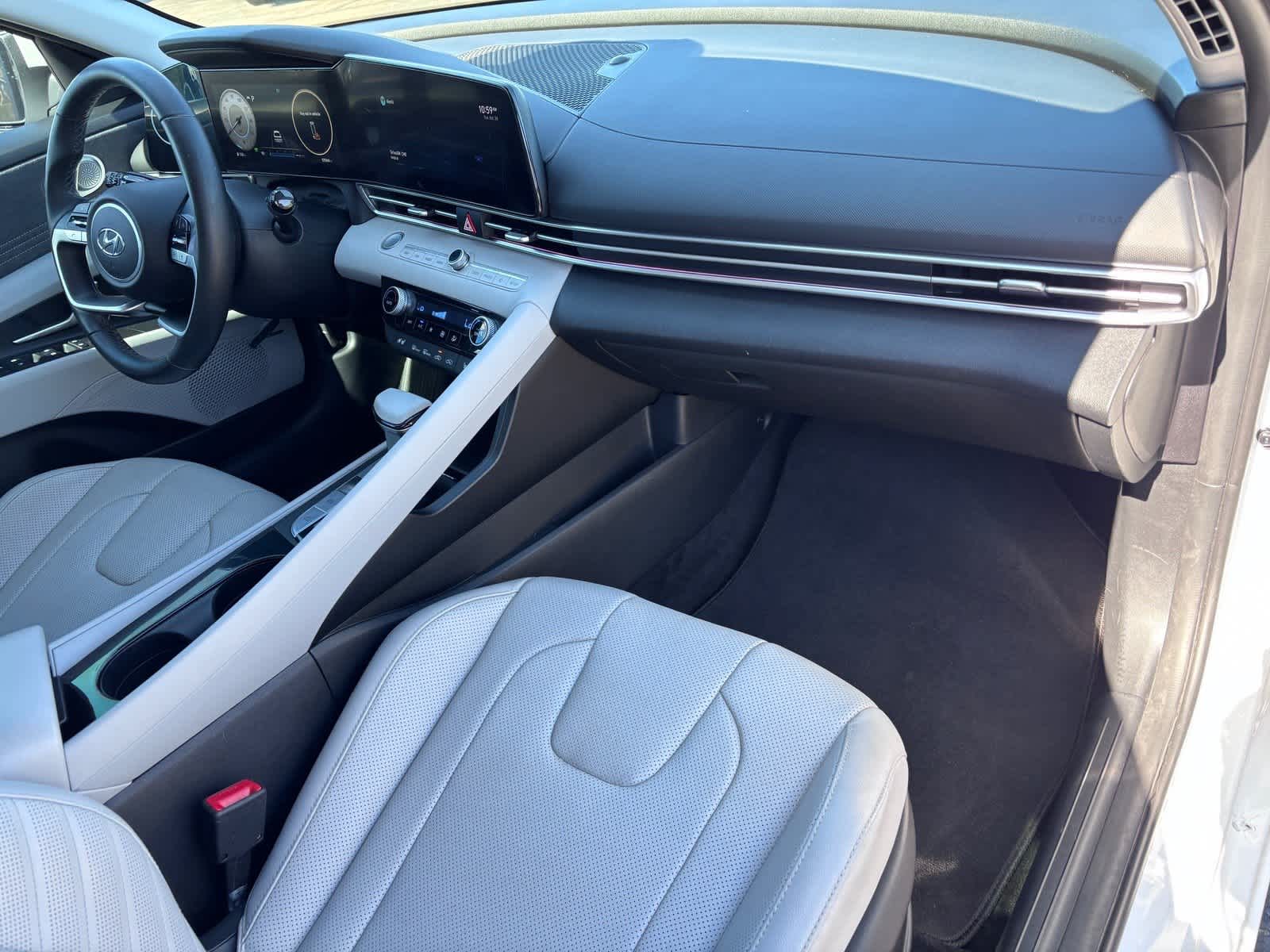 2022 Hyundai Elantra Hybrid Limited