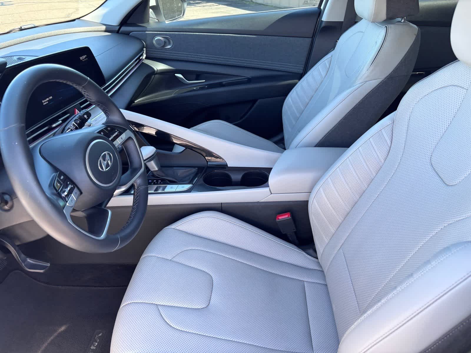 2022 Hyundai Elantra Hybrid Limited