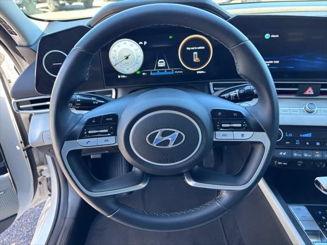 2022 Hyundai Elantra Hybrid Limited