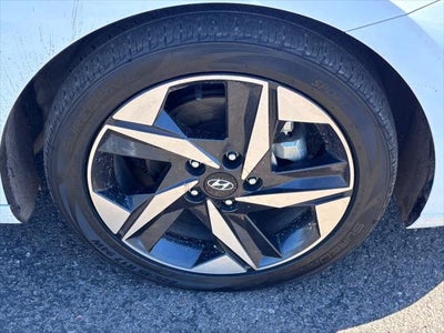 2022 Hyundai Elantra Hybrid Limited