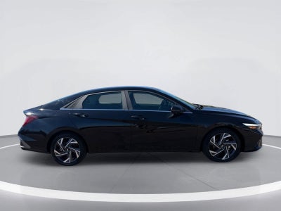 2024 Hyundai Elantra Limited