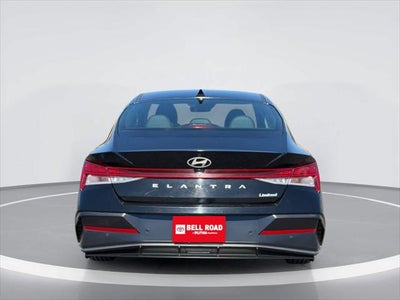 2024 Hyundai Elantra Limited