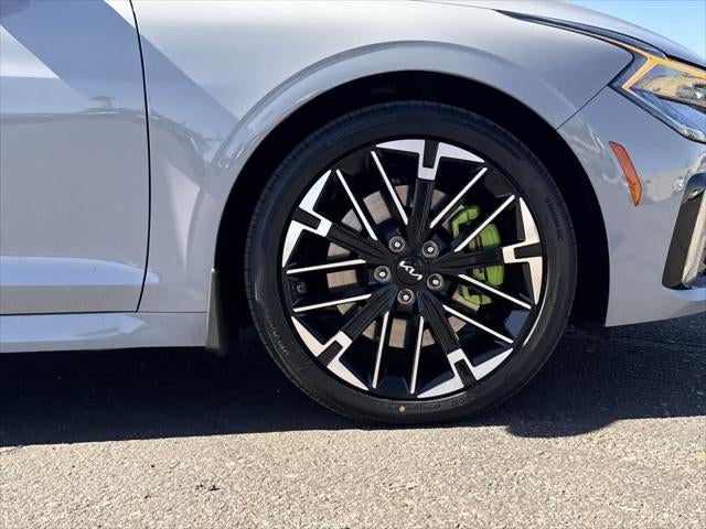 2025 Kia K5 GT