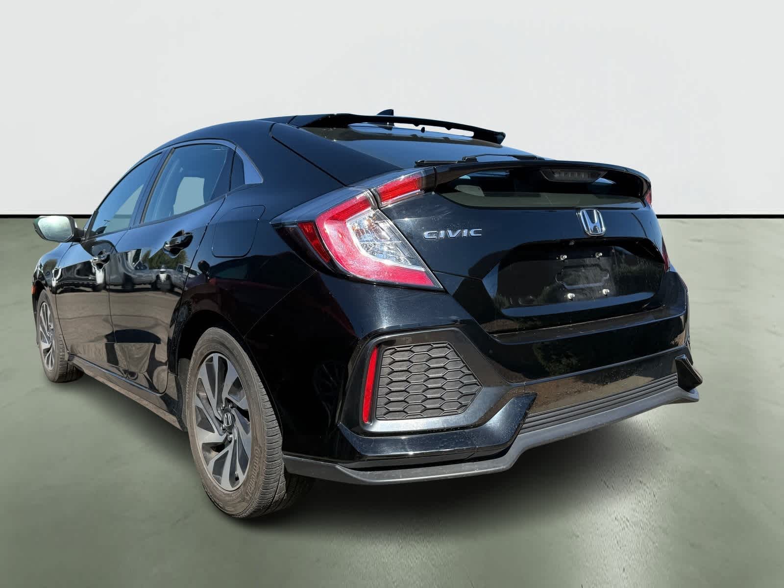 2018 Honda Civic Hatchback LX