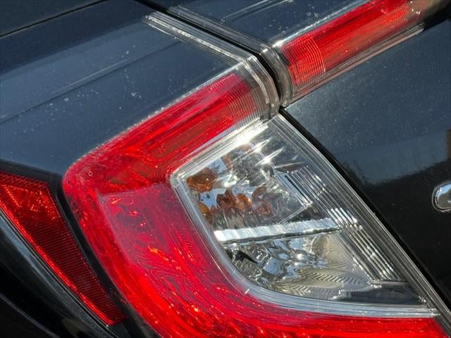 2018 Honda Civic Hatchback LX