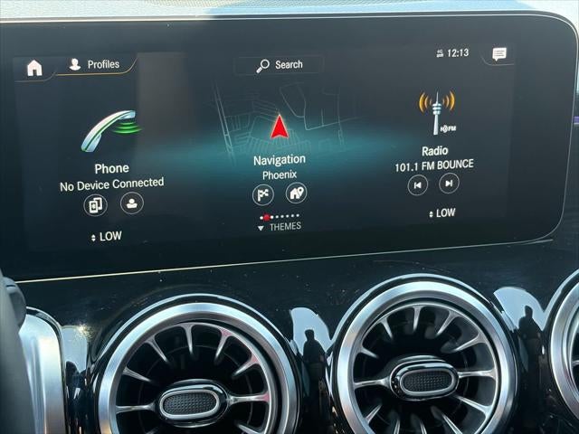 2022 Mercedes-Benz GLB 250 GLB 250