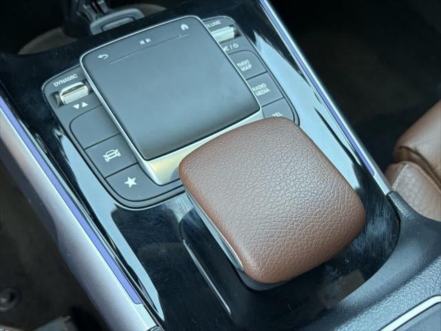 2022 Mercedes-Benz GLB 250 GLB 250